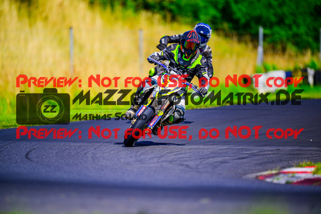 MaZZes_FotoMatrix_240714_6007705_8640 | S2