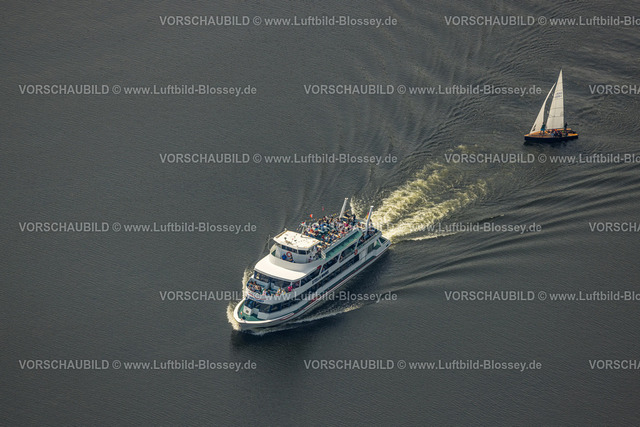 Heimrath240501843Rursee | Luftbild, Ausflugsschiff Rursee, Gäste auf dem Oberdeck, Segelboot, Nationalpark Eifel, Hasenfeld, Heimbach, Nordrhein-Westfalen, Deutschland