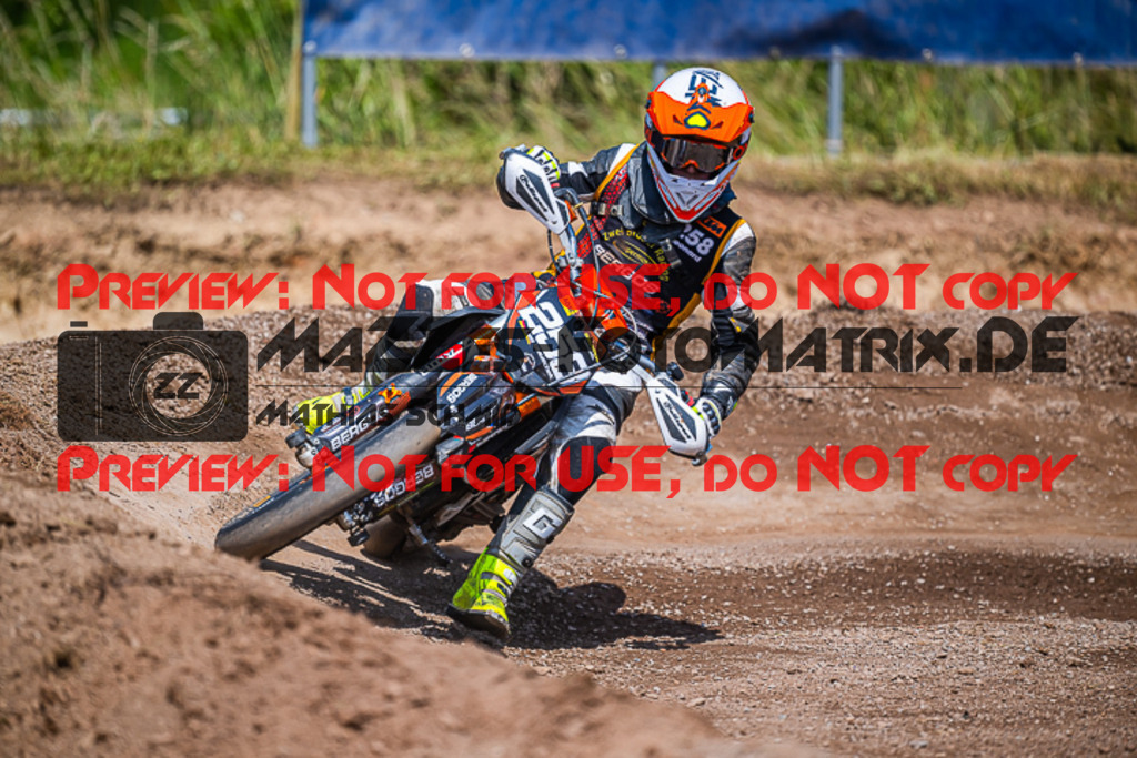 MaZZes_FotoMatrix_220619_2445 | S2