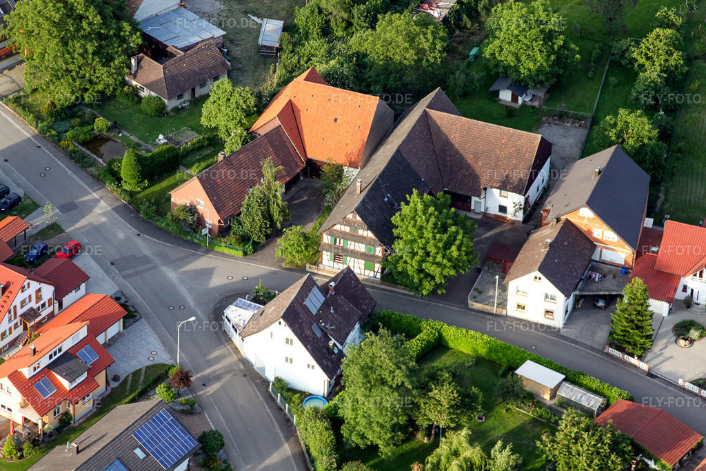 Luftbild: Lindenweg im Ortsteil Sand in Willstätt im Bundesland Baden-Württemberg in Deutschland. Foto: IMG_18931.jpg vom 03.06.2009 durch Werner Riehm/FLY-FOTO.de