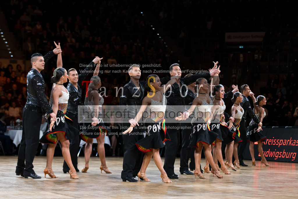 20241109_DM-Formationen_6342 | Tanzsportbilder, Standardtanz, Lateintanz, WDSF, DTV, LTVB, dancecomp, goc, hessen tanzt, blaues band der spree, walzer, tango, wiener walzer, slowfox, quickstepp, samba, rumba, cha-cha-cha, paso doble. jive, hd-kroft photography, turniertanzsport