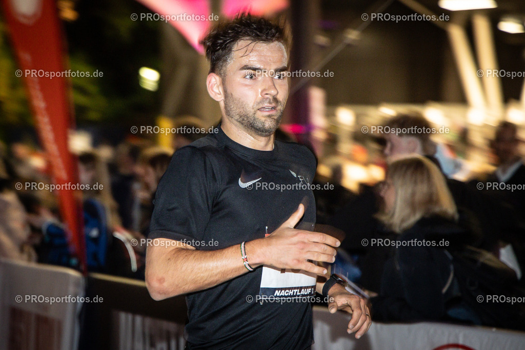 23. ASV Nachtlauf; Koeln, 13.05.26 | Impressionen vom 23. ASV Nachtlauf am 13.05.26 am Tanzbrunnen in Koeln. Foto: BEAUTIFUL SPORTS/Axel Kohring