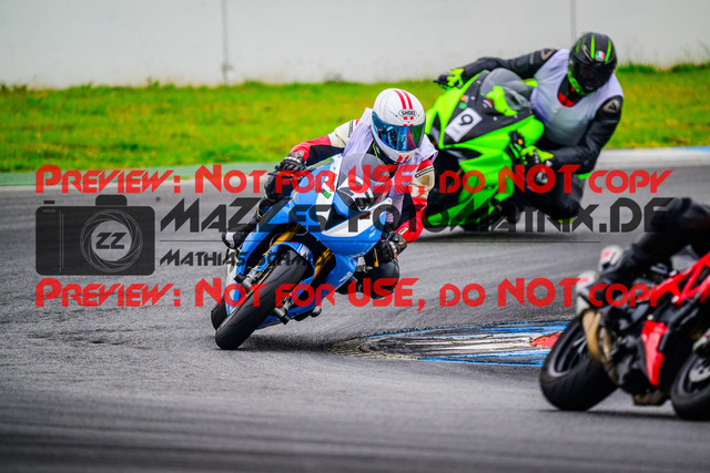 MaZZes_FotoMatrix_240614_6007705_6071 | INST