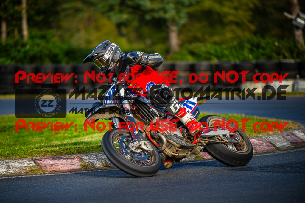 MaZZes_FotoMatrix_230916_8788 | S4