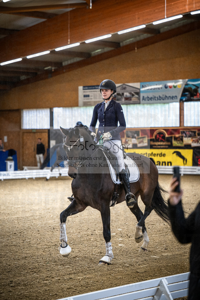 DOS_0145 | Entdecke hochwertige Reitturnierfotos von Foto Oger. Professionell, emotional und authentisch – jetzt Lieblingsmomente im Shop bestellen.Deutschlandweite Turnierfotografie. - Realisiert mit Pictrs.com