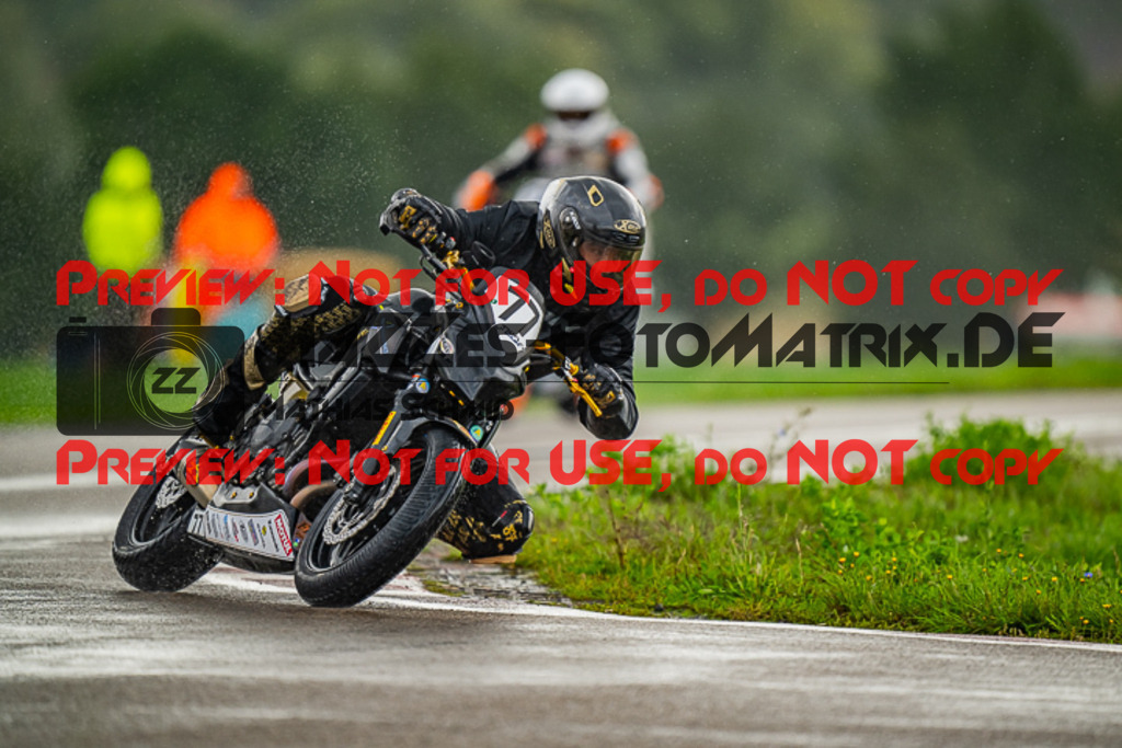 MaZZes_FotoMatrix_220917_7701 | TWIN CUP