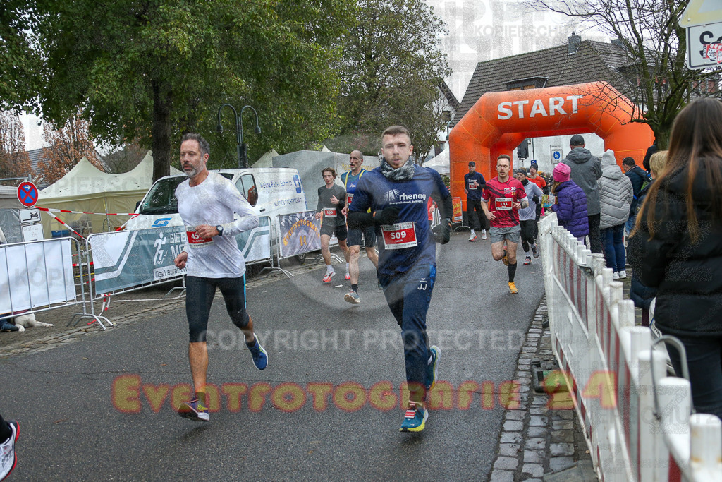 251130_1141_EX1_8248 | Sportfotografie im Rhein-Sieg Kreis, Köln, Bonn, NRW, Rheinland Pfalz, Hessen, etc. Unser Tätigkeitsfeld umfasst den Laufsport vom Volkslauf über den Marathon, Duathlon, Triathon bis zum Ultralauf wie Kölnpfad Ultra oder Schindertrail.
