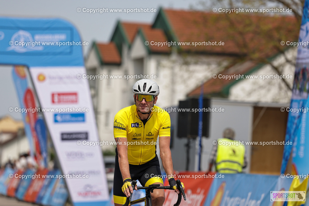 VJ__9525 | Neusiedlersee Radmarathon 2026@sportshot_your_pictrs #yourpictures#roadtowm2029 #nrm #neusiedlerseeradmarathon #neusiedlersee #neusiedlerseetourismus #burgenland #mörbisch #nrm26 #burgenlandtourismus #voglundco #poweredbyburgenlandtourismus #radsport #rad #marathon #ucigranfondo #visitburgenland #ucigranfondoworldseries