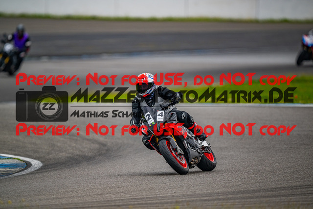 MaZZes_FotoMatrix_240701_6007705_8931 | INST