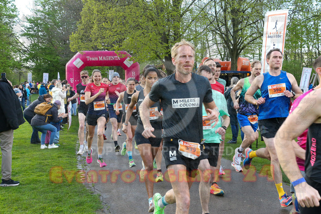 240403_1829_EX1_7191 | Sportfotografie im Rhein-Sieg Kreis, Köln, Bonn, NRW, Rheinland Pfalz, Hessen, etc. Unser Tätigkeitsfeld umfasst den Laufsport vom Volkslauf über den Marathon, Duathlon, Triathon bis zum Ultralauf wie Kölnpfad Ultra oder Schindertrail.