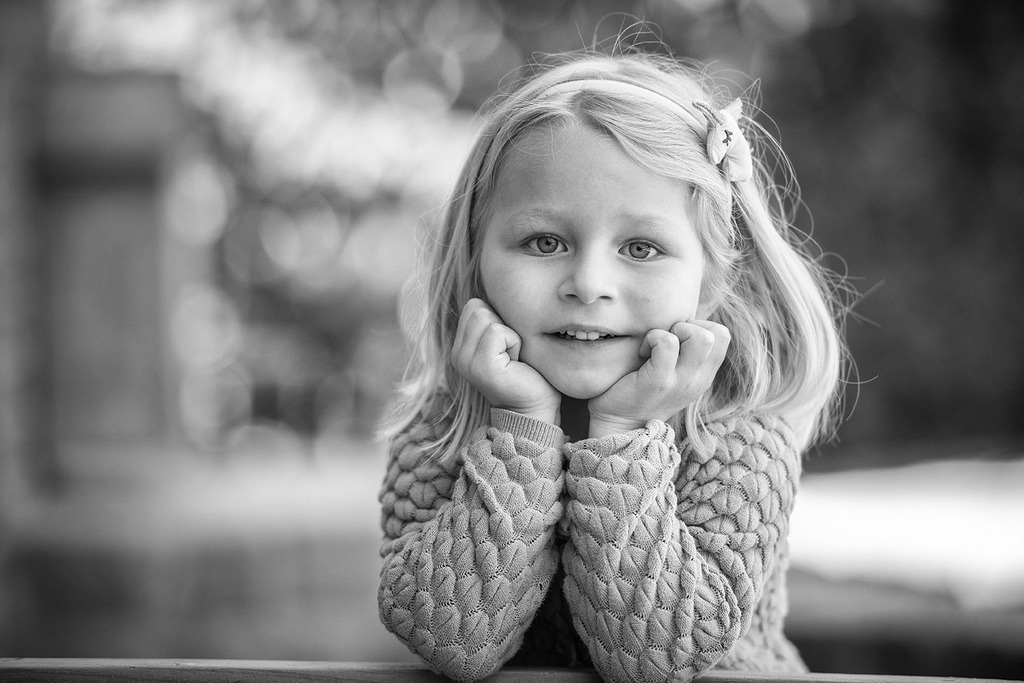 Galerie-Familie (35) | Mein Name ist Arkadius. Ich fotografiere Ihre Hochzeit in Frankfurt und im Umkreis von 200 km. Als Fotograf bin ich noch bekannt im Bereich Business- und Modefotografie.