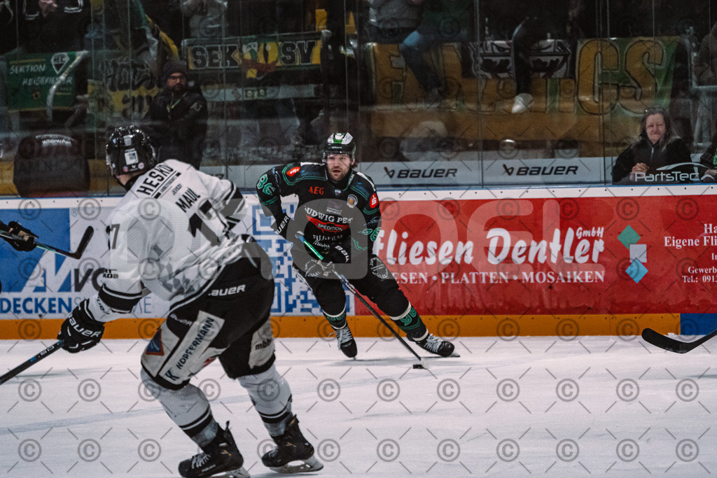 Alligators_vs_Passau_26_12_2025-042 | Höchstadt Alligators Fotogalerie: Eishockey-Action aus Franken. Professionelle Spielfotos, Portraits & Stadionbilder zum Download. Jetzt entdecken! - Realisiert mit Pictrs.com