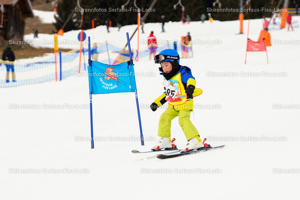 SRF_02.01.2026_0416 | Skirennfotos,Serfaus,Fiss,Ladis,Kinderskirennen,Winter,Tirol,Oberland,skirace,SFL,feelfree,weil wir's genießen,ski,Ski,skifahren,Sonnenplateau, - Realisiert mit Pictrs.com
