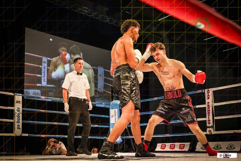 BoB 2026 Arnold vs. Faiz-29 | professionelle Sport- und Eventfotografie von Tomafocus – dynamische Bilder, emotionale Momente und hochwertige Aufnahmen für jeden Anlass. - Realisiert mit Pictrs.com
