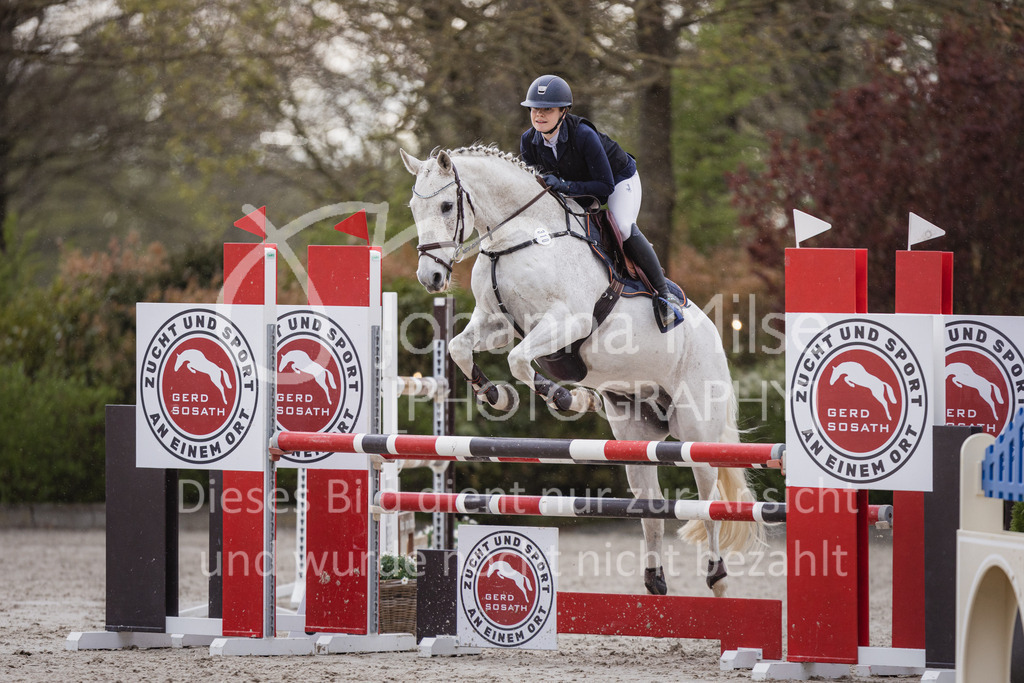 230426_HofSosath_Stil-L-517 | Deine schönsten Turniermomente als professionelle Fotos! Entdecke hochwertige Pferdesport-Fotografie im Online-Shop. Jetzt Fotos finden & bestellen!