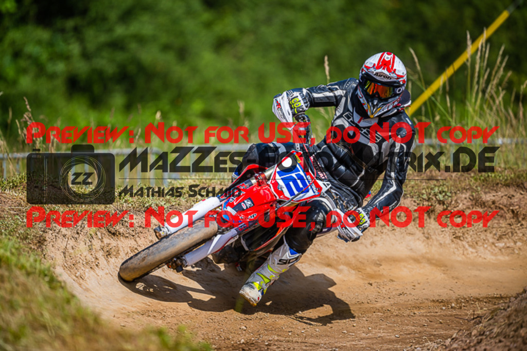 MaZZes_FotoMatrix_220619_1156 | S3