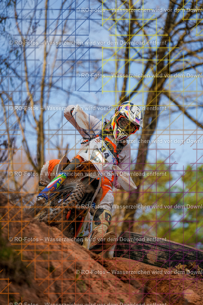 3 Lauf Mernes-2075 | Sportfotografie von RO-Fotos: Motorsport, Motocross, Enduro, Laufveranstaltungen und Triathlon. Professionelle Fotos von Sportlern und Events. - Realisiert mit Pictrs.com