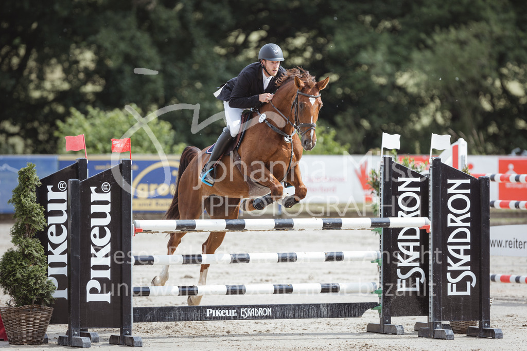220610_PfSpTa_L-Spr-220 | Lützower Pferdesporttage 2022
L-Springen geschlossen
10.06.2022