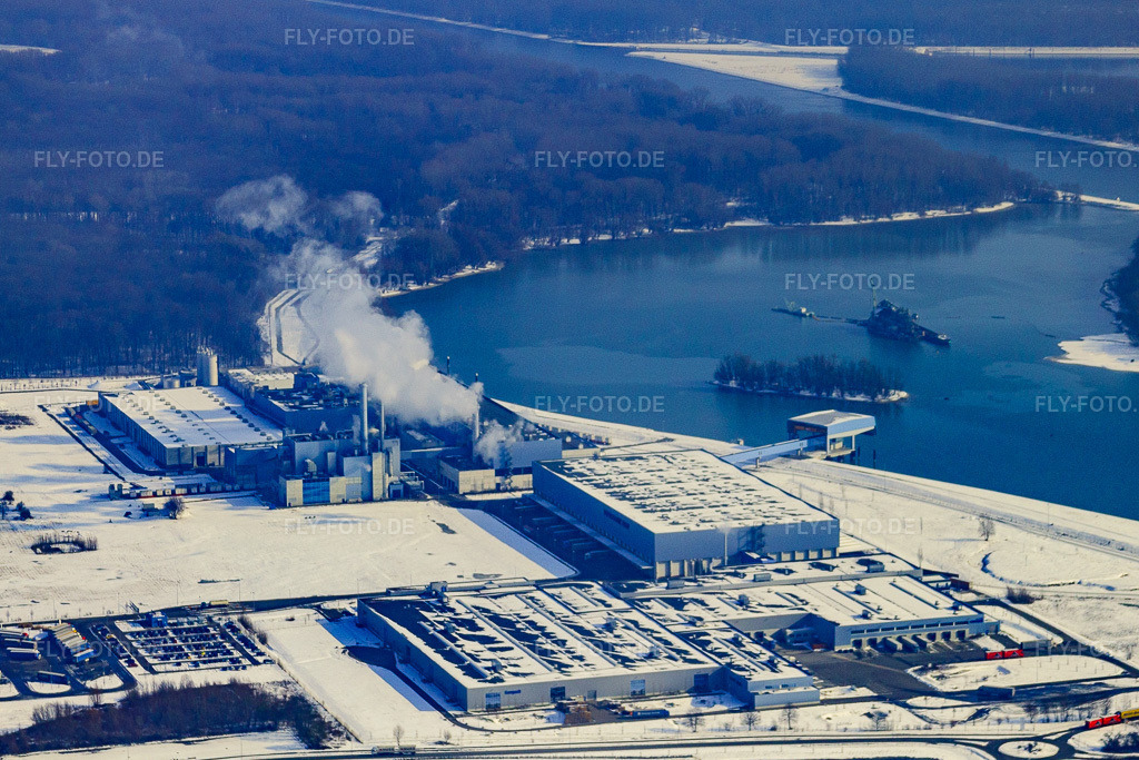 Luftbild: Industriegebiet Oberwald, Papierfabrik Palm aus Südwesten im Winter bei Schnee in Wörth am Rhein im Bundesland Rheinland-Pfalz in Deutschland. Foto: IMG_24100.jpg vom 16.02.2010 durch Werner Riehm/FLY-FOTO.de