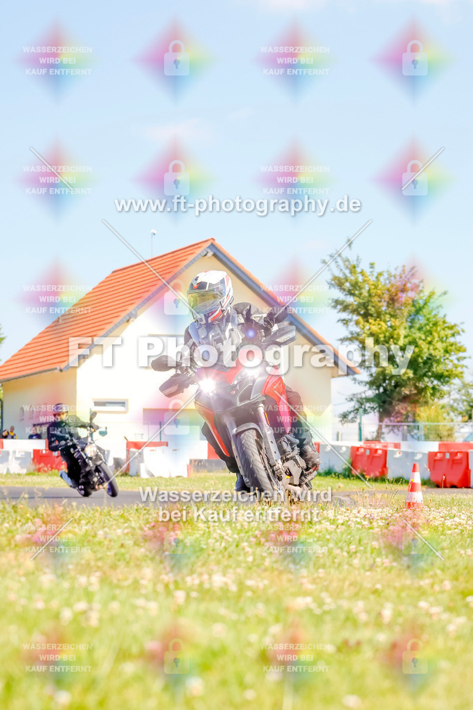 _MOT9053 | Hier findet Ihr Bilder von Touristenfahrten auf der Nürburgring Nordschleife oder von anderen Veranstaltungen die ich besucht habe. Viel Spass beim Durch Schauen 