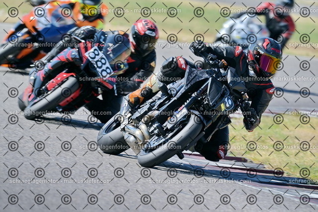 26bt04-0794 | markuskiefer.com - Realisiert mit Pictrs.com