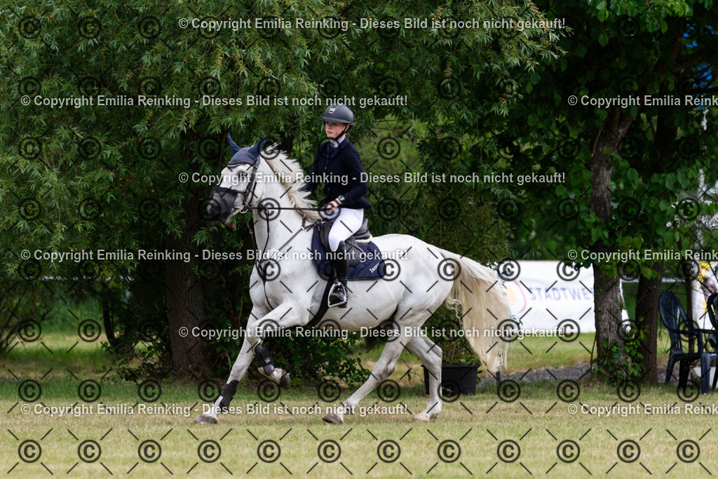 CL5A7167 | Emilia Reinking Fotografie - Realisiert mit Pictrs.com