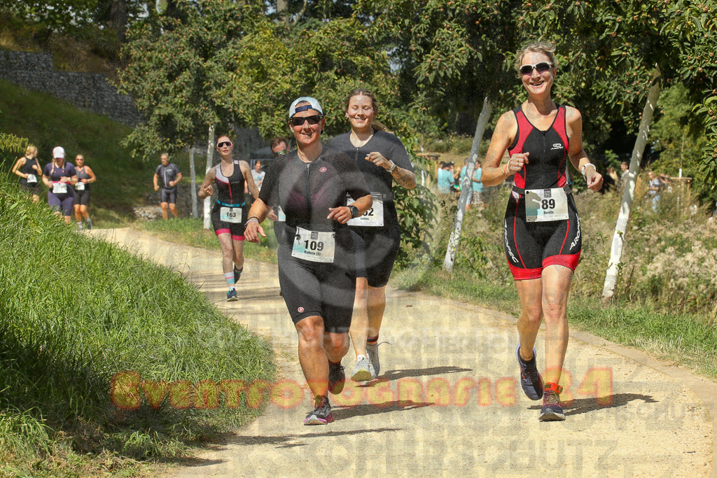 250824_1248_EX1_0629 | Sportfotografie im Rhein-Sieg Kreis, Köln, Bonn, NRW, Rheinland Pfalz, Hessen, etc. Unser Tätigkeitsfeld umfasst den Laufsport vom Volkslauf über den Marathon, Duathlon, Triathon bis zum Ultralauf wie Kölnpfad Ultra oder Schindertrail.