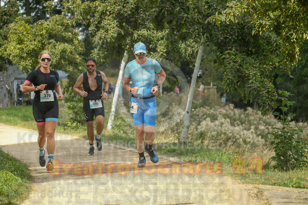 250824_1357_EX1_4377 | Sportfotografie im Rhein-Sieg Kreis, Köln, Bonn, NRW, Rheinland Pfalz, Hessen, etc. Unser Tätigkeitsfeld umfasst den Laufsport vom Volkslauf über den Marathon, Duathlon, Triathon bis zum Ultralauf wie Kölnpfad Ultra oder Schindertrail.