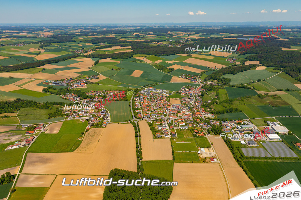-Weng-2024-97 | Die Luftbild Suche. Hier finden Sie Luftaufnahmen, Drohnen und Schrägluftbilder von Städten und Orte. Aktuelle + Archiv Luftbilder auch mit Lizenz.
