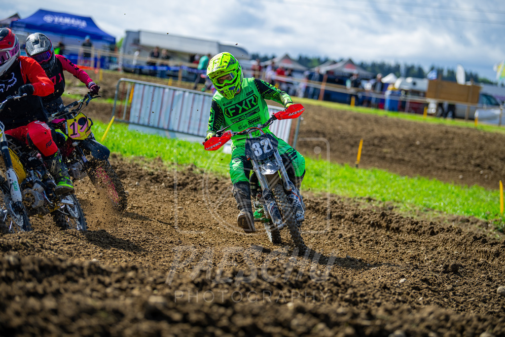 Mo (111) | Paeschuphoto Shop - Wer nicht sucht der auch nicht findet.Ob Motocrossbilder oder von einem besuchtem Spiel, Hauptsache Action. - Realisiert mit Pictrs.com