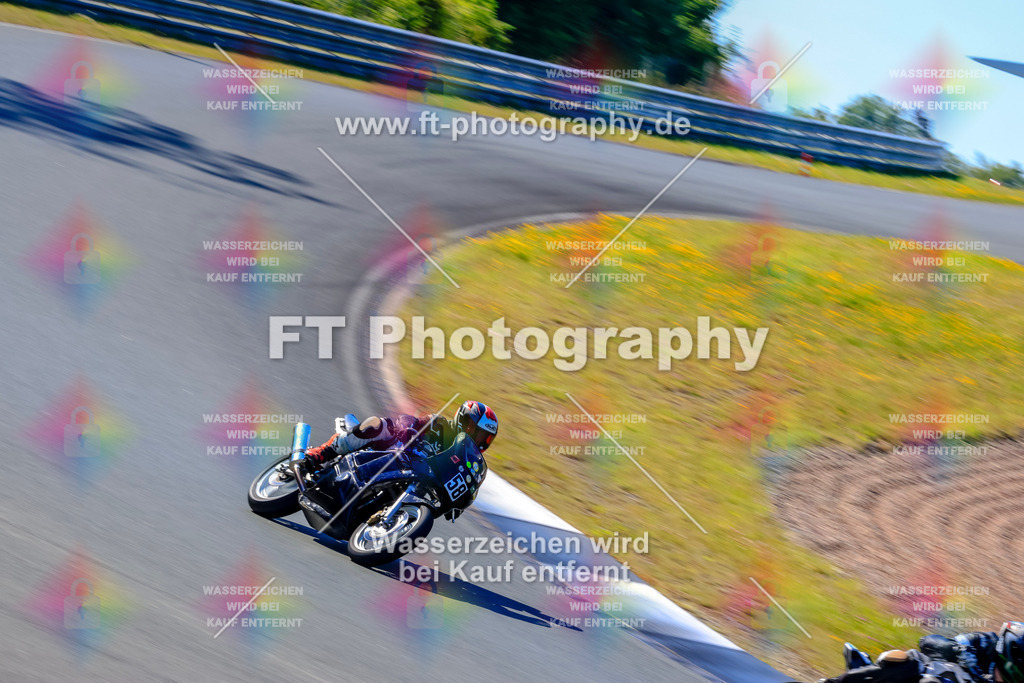 _TCM5593 | Hier findet Ihr Bilder von Touristenfahrten auf der Nürburgring Nordschleife oder von anderen Veranstaltungen die ich besucht habe. Viel Spass beim Durch Schauen 