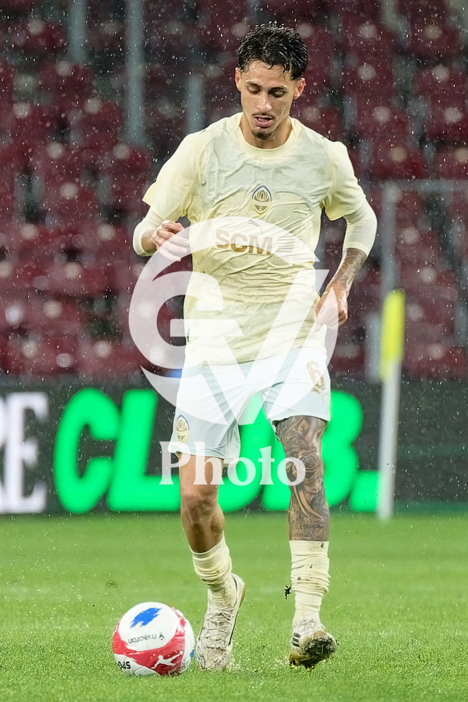 UEFA Conference League Play-offs 2nd leg - Servette FC v FC Shakhtar Donetsk | Marlon (6 FC Shakhtar Donetsk) in action (close up)  during the UEFA Conference League Play-offs 2nd leg match between Servette FC and FC Shakhtar Donetsk at Stade de Geneve in Geneva, Switzerland