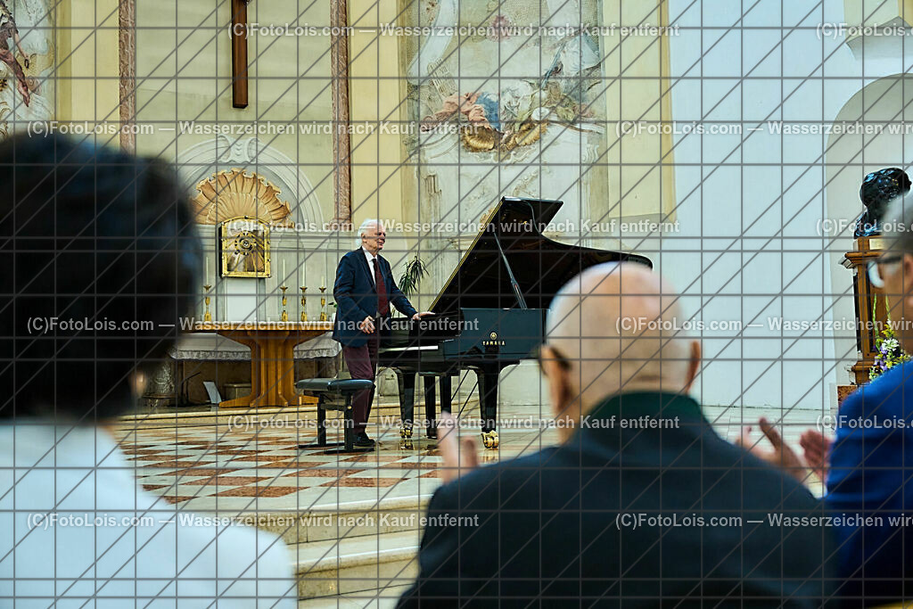 ALP1748_XXXIX-Chopin-Festival_MATINEE_Olejniczak Janusz | (C)FotoLois.com, Alois Spandl, XXXIX. internationales CHOPIN-Festival in der Kartause Gaming, MATINEE in der Kartausenkirche mit Yves Henry (Klavier,F), Zarina Imayakova (Violine, Kasachstan), Manfred Wagner-Artzt (Klavier, A), Janusz Olejniczak (Klavier, PL), So 6. August 2023.