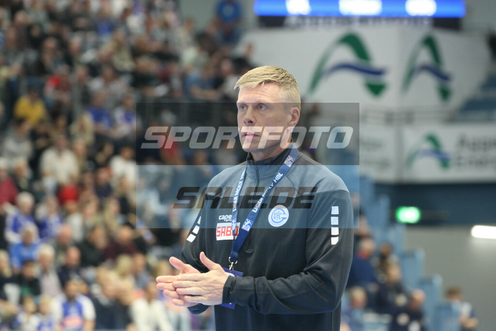 VFL Gummersbach - GWD Minden | Gudjon Valur Sigurdsson - © Sportfoto-Sale (MK) - Realisiert mit Pictrs.com