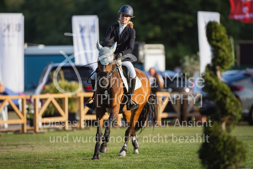 220714_LC_A2-Spr-972 | Deine schönsten Turniermomente als professionelle Fotos! Entdecke hochwertige Pferdesport-Fotografie im Online-Shop. Jetzt Fotos finden & bestellen!