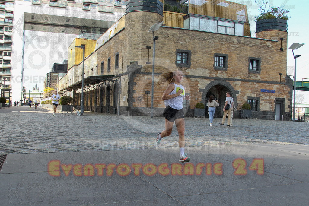 250920_1449_EV4_7207 | Sportfotografie im Rhein-Sieg Kreis, Köln, Bonn, NRW, Rheinland Pfalz, Hessen, etc. Unser Tätigkeitsfeld umfasst den Laufsport vom Volkslauf über den Marathon, Duathlon, Triathon bis zum Ultralauf wie Kölnpfad Ultra oder Schindertrail.
