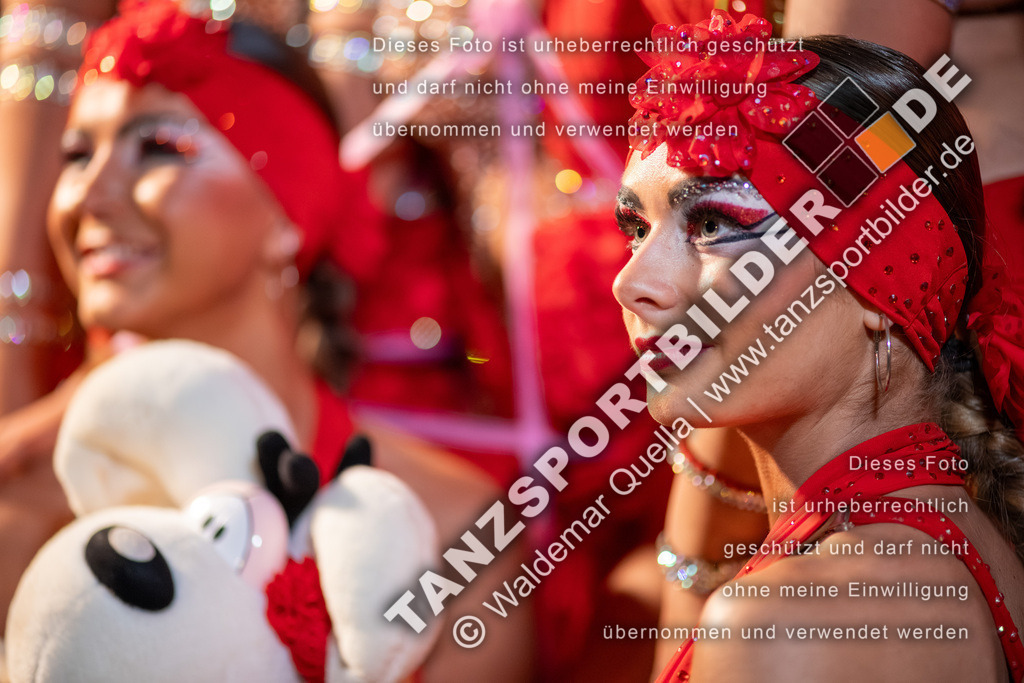 20260321-13778 | Hier finden Sie Tanz Bilder vom Latein und Standard Formationen tanzen. Sportbilder vom Tanzsport. Schöne Fotos und von Weltmeisterschaft, Europameisterschaft, Bundesliga, Regionalliga, Oberliga und Landesliga sowie von GOC Stuttgart, DanceComp, WM Bremen