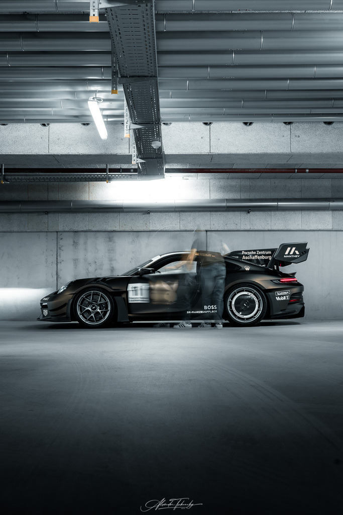 R6AT5333 _Alexander Tschuncky | 911 GT3 RS mit Manthey Kit - Realisiert mit Pictrs.com