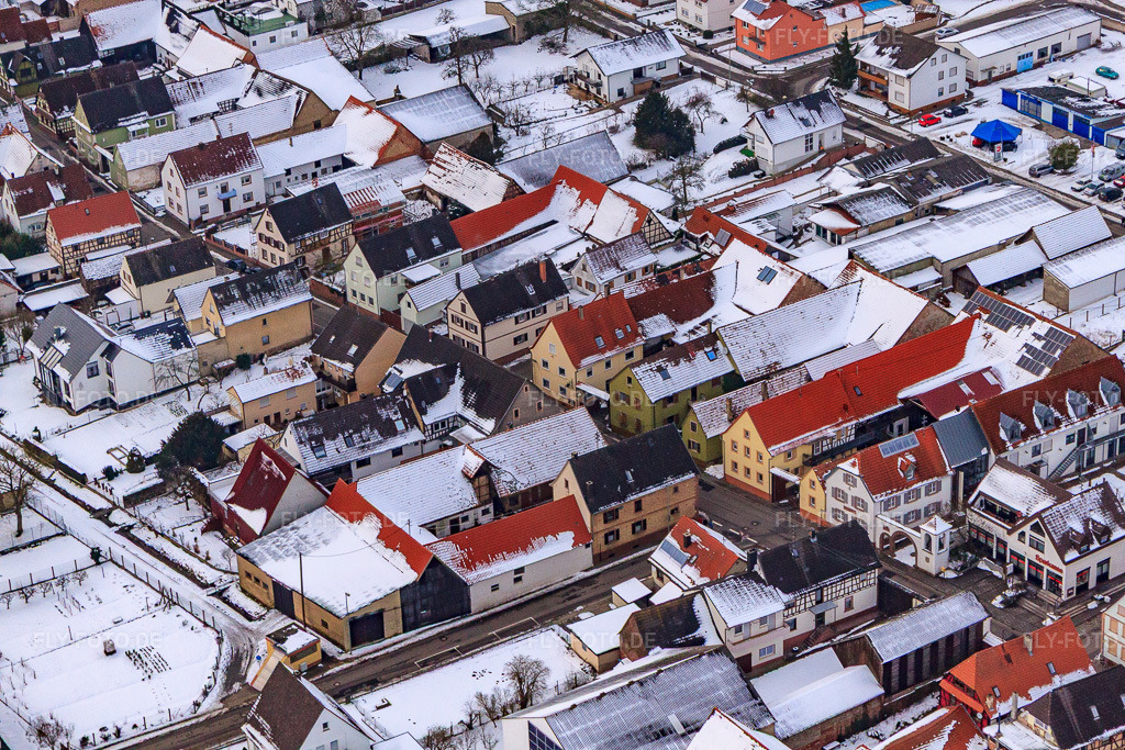 Luftbild: Dampfnudeltor bei Schnee in Freckenfeld im Bundesland Rheinland-Pfalz in Deutschland. Foto: IMG_23597.jpg vom 16.01.2010 durch Werner Riehm/FLY-FOTO.de