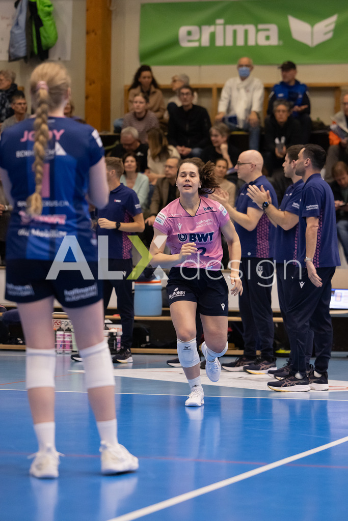Volleyball I Frauen I Saison 2025-2026 I Volleyball NLA | Women I 1/2 Finals I  VC Kanti Schaffhausen - Sm'Aesch Pfeffingen I 18.03.2026 | 12 Livia Saladin (CH) (Sm'Aesch Pfeffingen) – Libera - Realisiert mit Pictrs.com