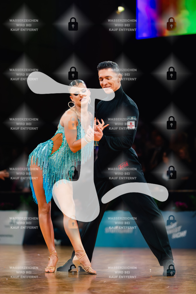 GOC 2025 - WDSF GrandSlam Latin 10-11th (40) Razvan Dumitrescu _ Jacqueline Joos (Germany)-2025-08-23-4934 | Webshop for digital downloads and prints of dance sport, event & show photographer Julian Link - Realisiert mit Pictrs.com