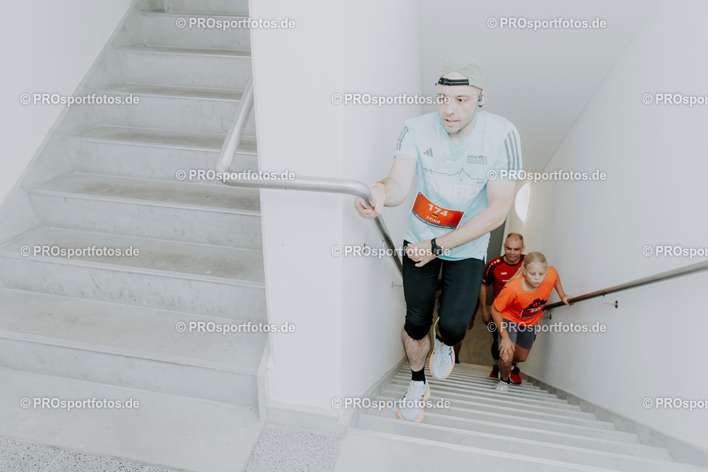240825_Treppenlauf-163 | Professionelle Fotos Ihrer Laufsportveranstaltung.