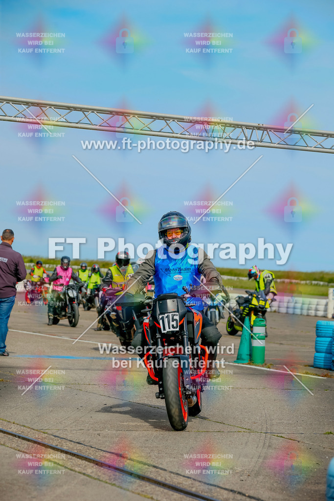 _MOT0997 | Hier findet Ihr Bilder von Touristenfahrten auf der Nürburgring Nordschleife oder von anderen Veranstaltungen die ich besucht habe. Viel Spass beim Durch Schauen 