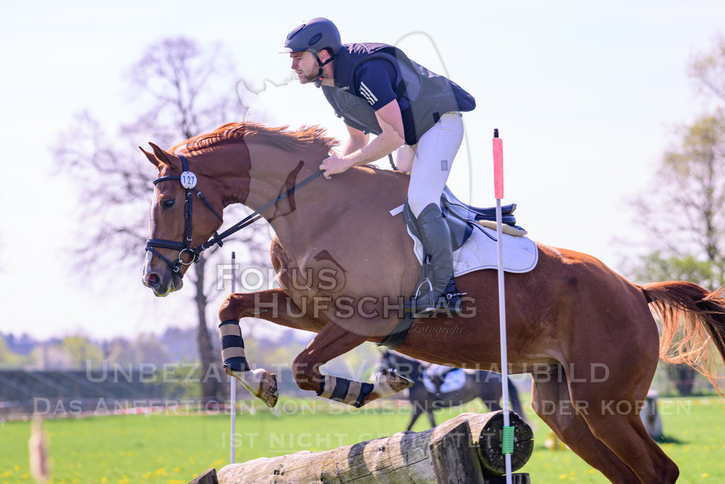 18042026-Gernlinden-03-0557 | Fokus Hufschlag Fotografie - Realisiert mit Pictrs.com