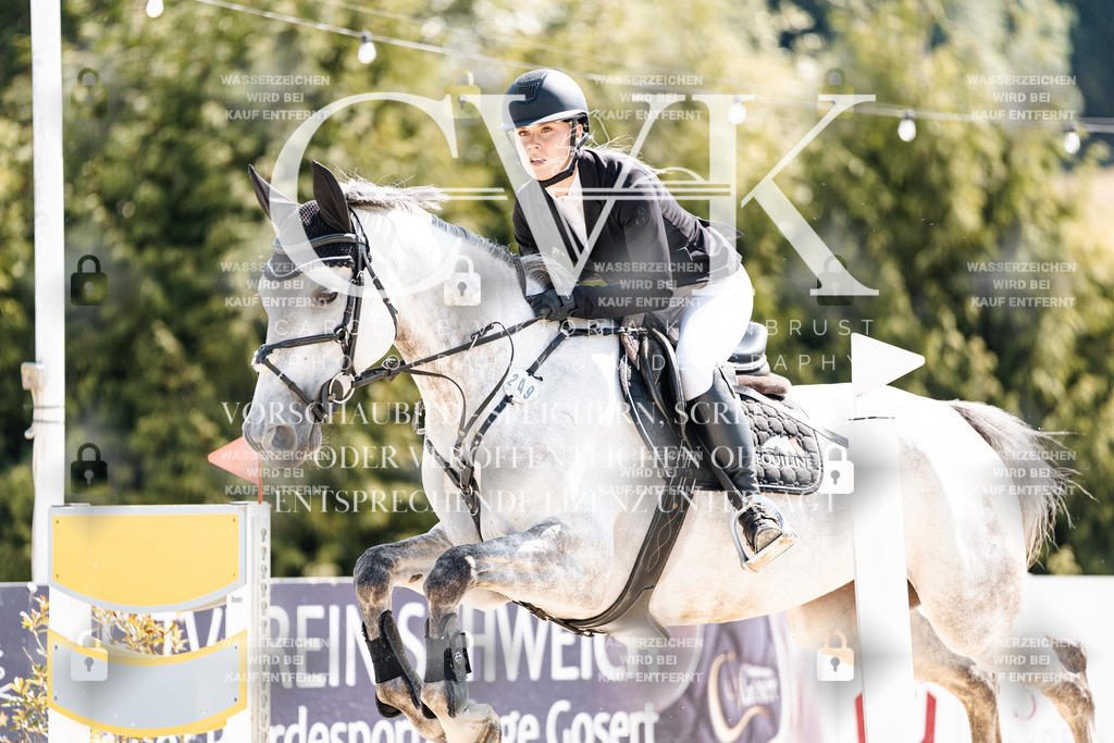 CK909110 | Turnierfotografie Pferdefotografie Trier Rheinland-Pfalz Pferdesport Reitsport Tierfotografie Sportfotografie Pferdevideo Pferdevideografie Equestrianvideography equestrianphotography  - Realisiert mit Pictrs.com