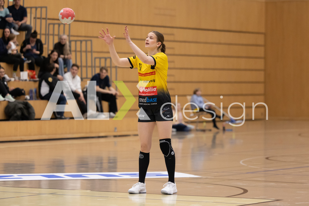 Handball I Frauen I Saison 2025-2026 I Handball Swiss Premium League 1 | Women I Round 5 I  Yellow Winterthur - GC Amicitia Zürich I 15.03.2026 | 11 Noëlle Osterwalder (CH) (Yellow Winterthur) – Rückraum mitte - Realisiert mit Pictrs.com