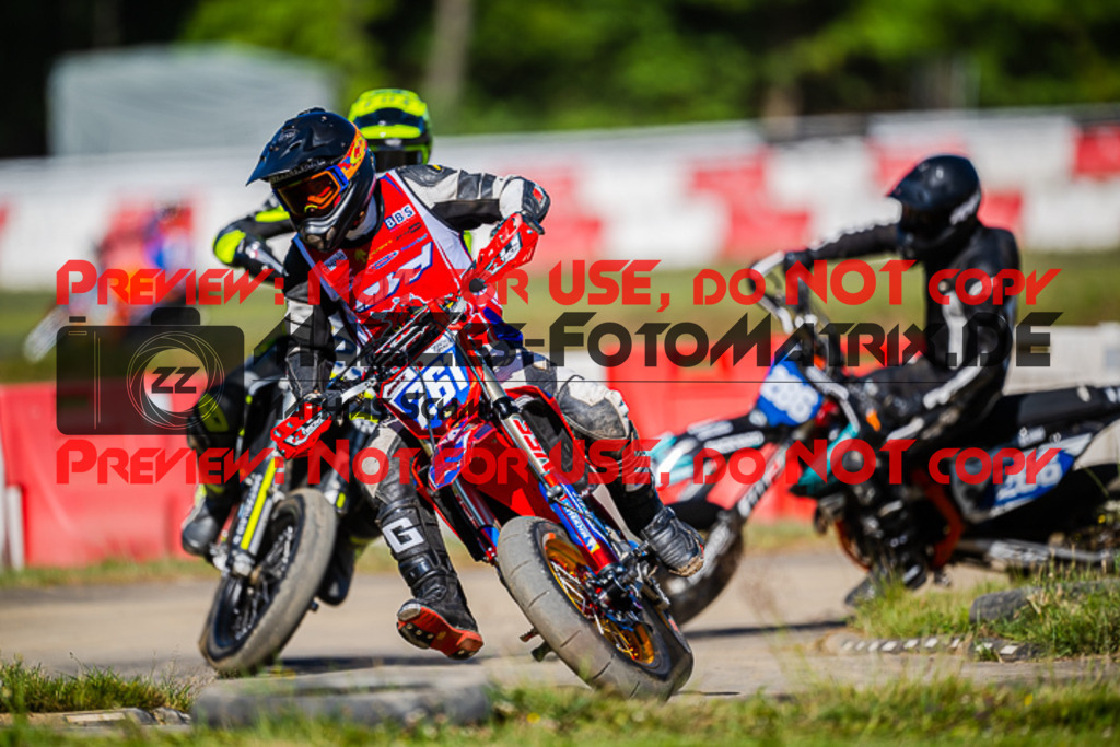 MaZZes_FotoMatrix_220702_3528 | S3