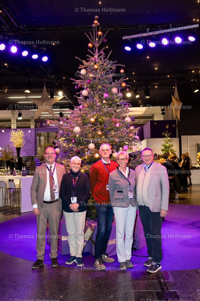 TH_Stewards_33415 | Stewards beim Festhallen Reitturnier Frankfurt 2025 am 20.12.25 in Frankfurt, Festhalle