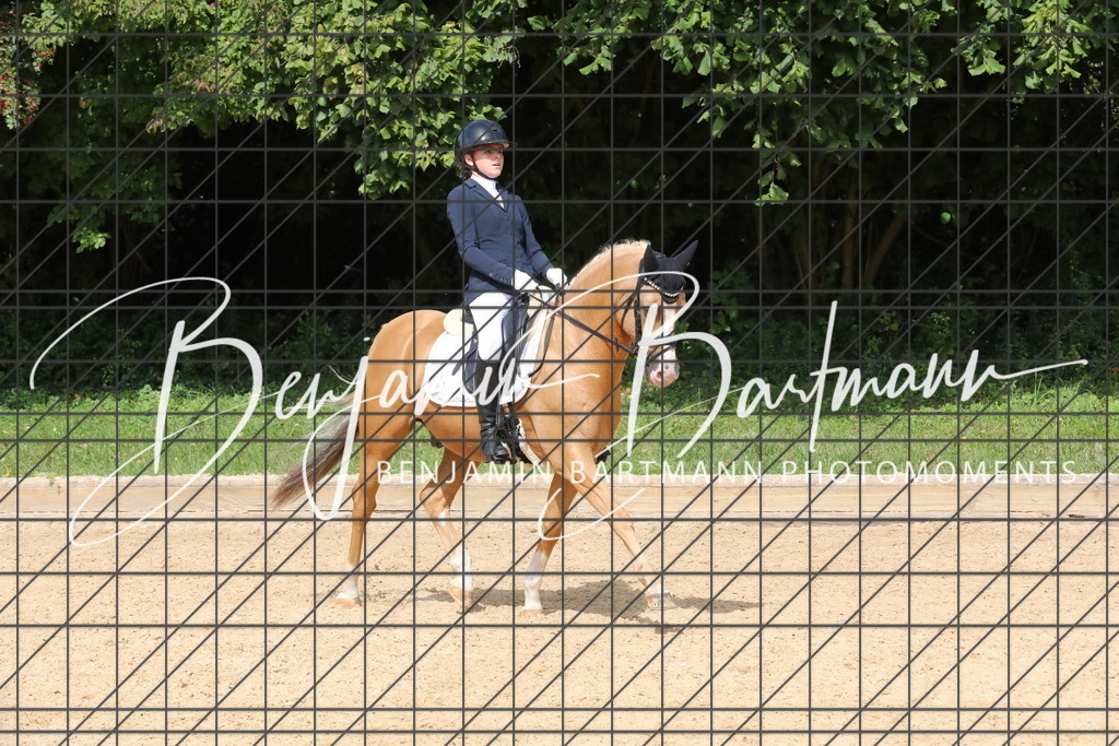 AZ2A2435 | Benjamin Bartmann Photomoments