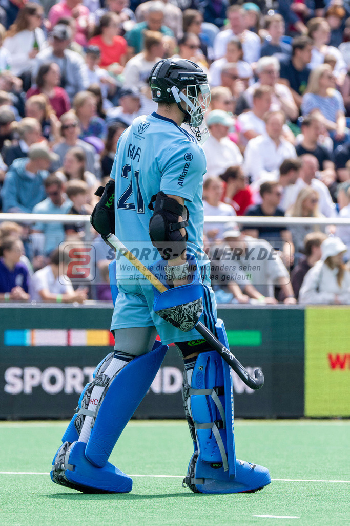 Final4_20240519-1421-0042 | Bonn, Deutschland, 19.05.2024: Adrian Rafi (Mannheimer HC) in Aktion waehrend des Spiels der Deutsche Feldhockey-Meisterschaften 2024 zwischen Final 4 Herren Finale Mannheimer HC - Hamburger Polo Club im Bonner THV am 19.05.2024 in Bonn, Deutschland. (Foto von Stephan Fehrmann)

Bonn, Germany, 19.05.2024: Adrian Rafi (Mannheimer HC) in action during the game of Deutsche Feldhockey-Meisterschaften 2024 between Final 4 Herren Finale Mannheimer HC - Hamburger Polo Club in Bonner THV at 19.05.2024 in Bonn, Deutschland. (Foto from Stephan Fehrmann)